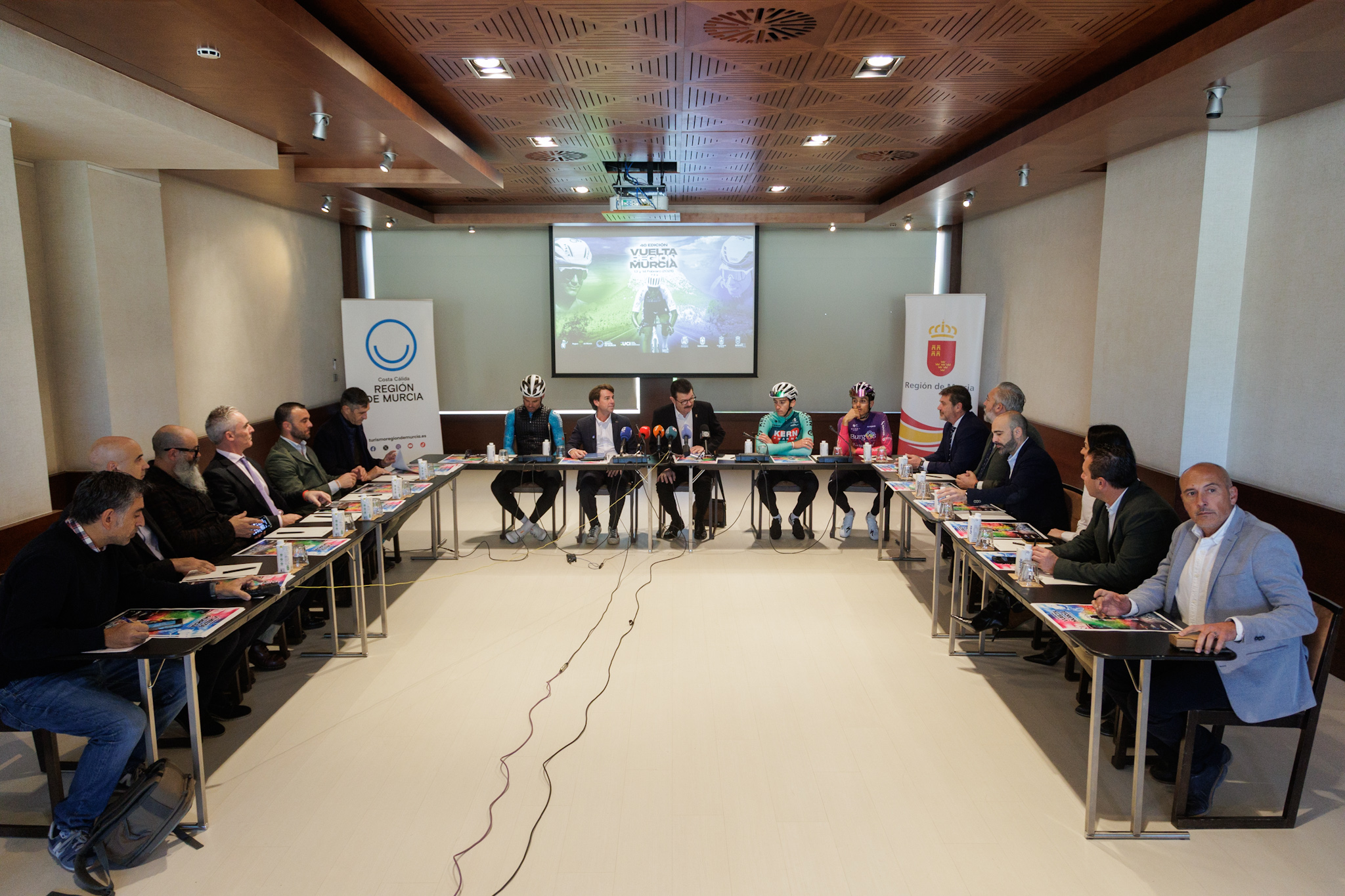 Desayuno informativo 2026