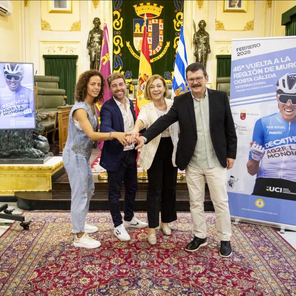 Salida Vuelta 2025 - Jumilla